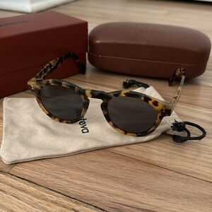 Illesteva Leonard Sunglasses Tortoise/Grey